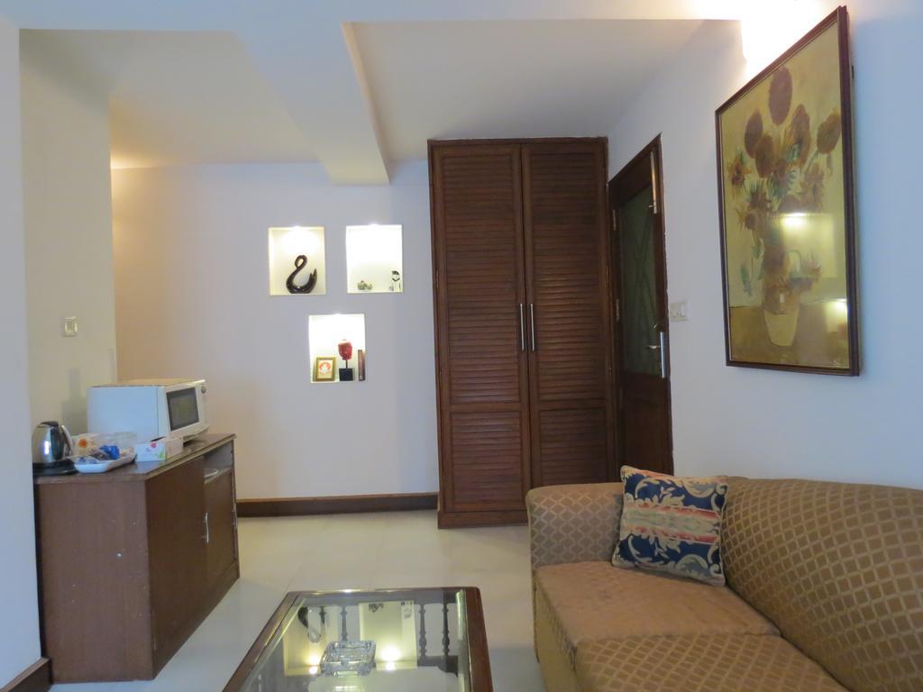 Trendy Bed & Breakfast New Delhi Extérieur photo